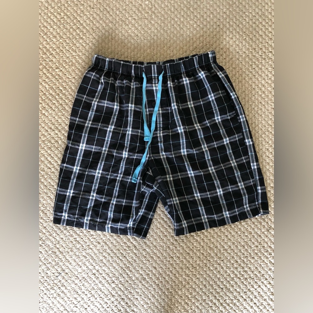 Perry Ellis Men's Black Plaid Lounge Shorts with Blue Drawstring Size Medium